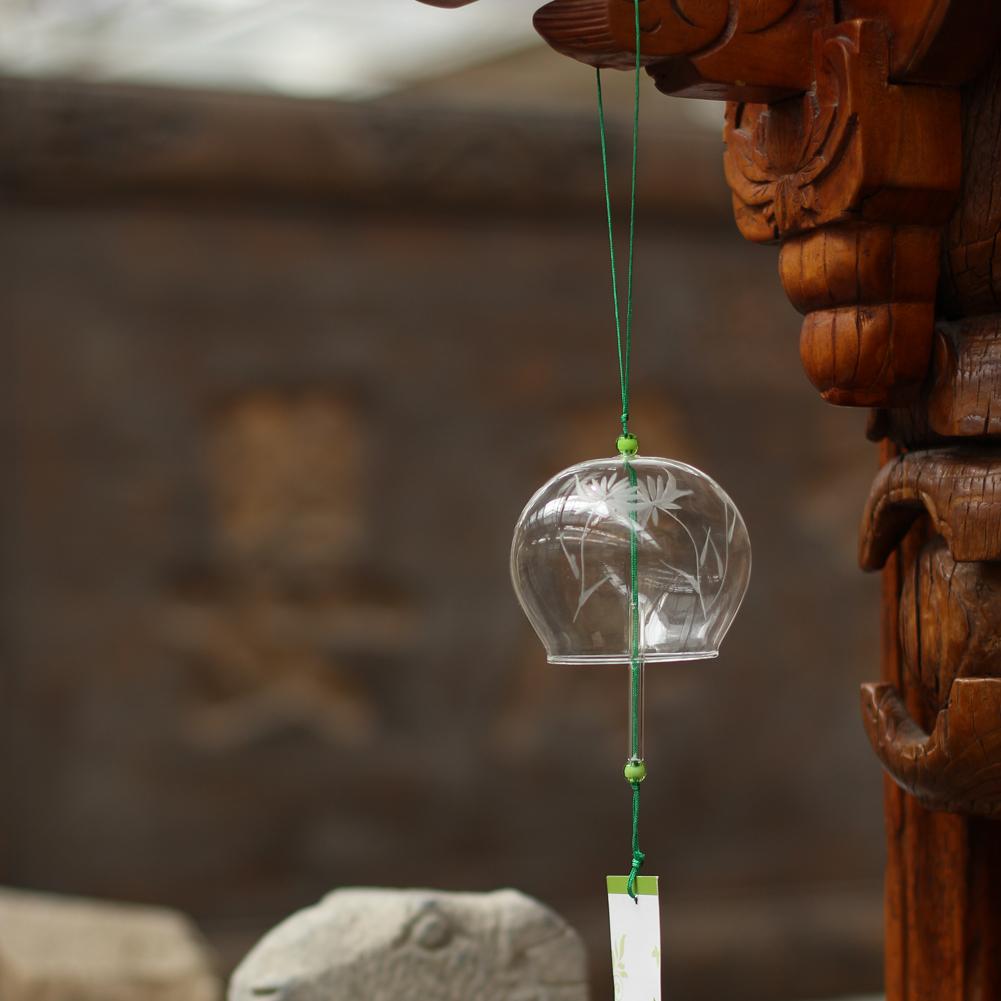 ACEVER_GLASS_CHRYSANTHEMUM.